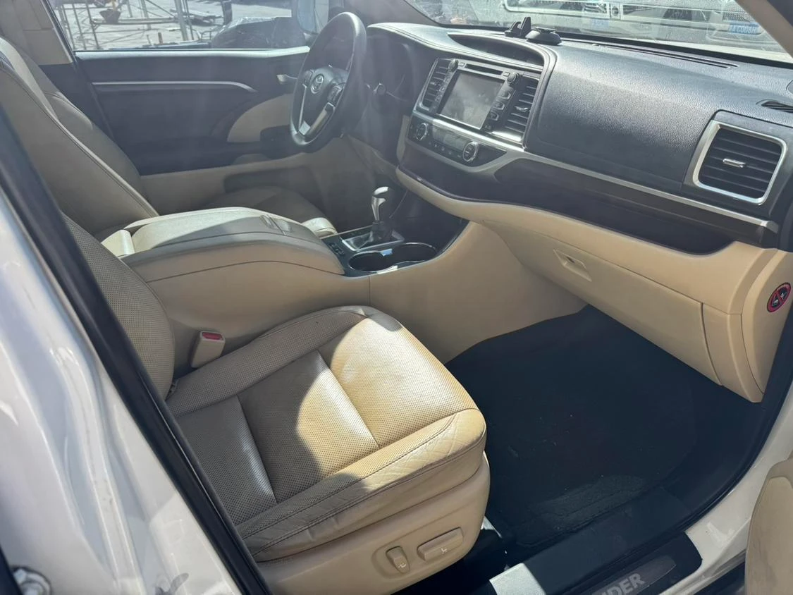 Toyota Highlander, 2015 — фото 18