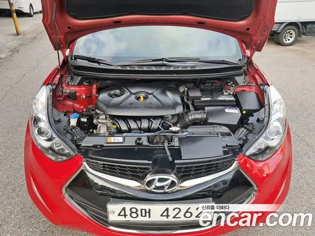 Hyundai Avante Coupe, 2013 — фото 19