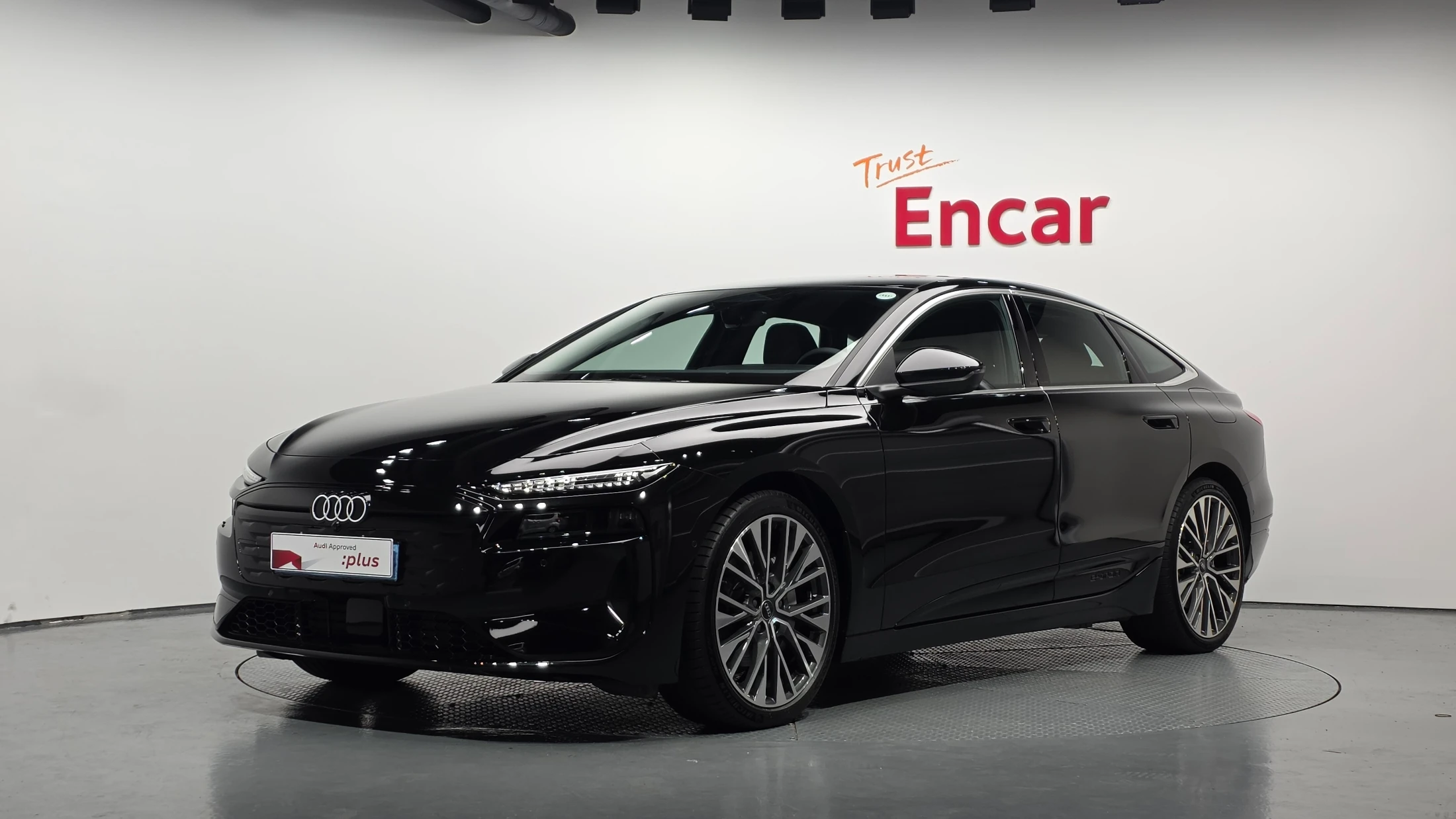 Audi A6 E-Tron