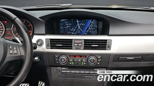 BMW 3-Series E90, 2011 — фото 15