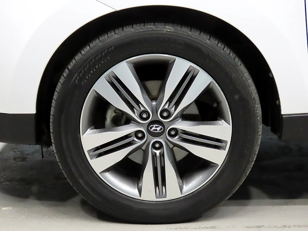 Hyundai Tucson ix, 2013 — фото 20