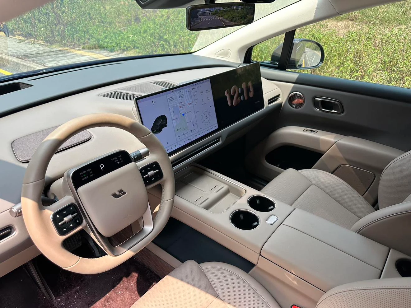 Li Auto ideal i8, 2025 — фото 8
