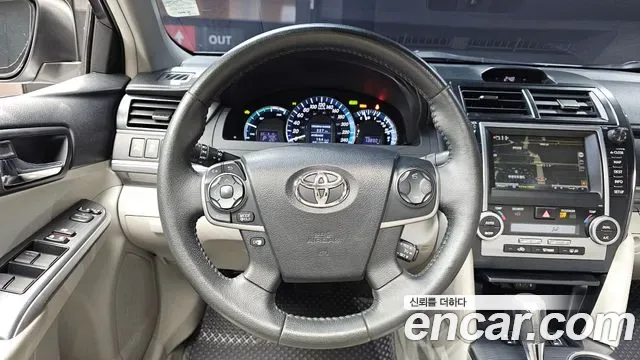 Toyota Camry, 2013 — фото 13