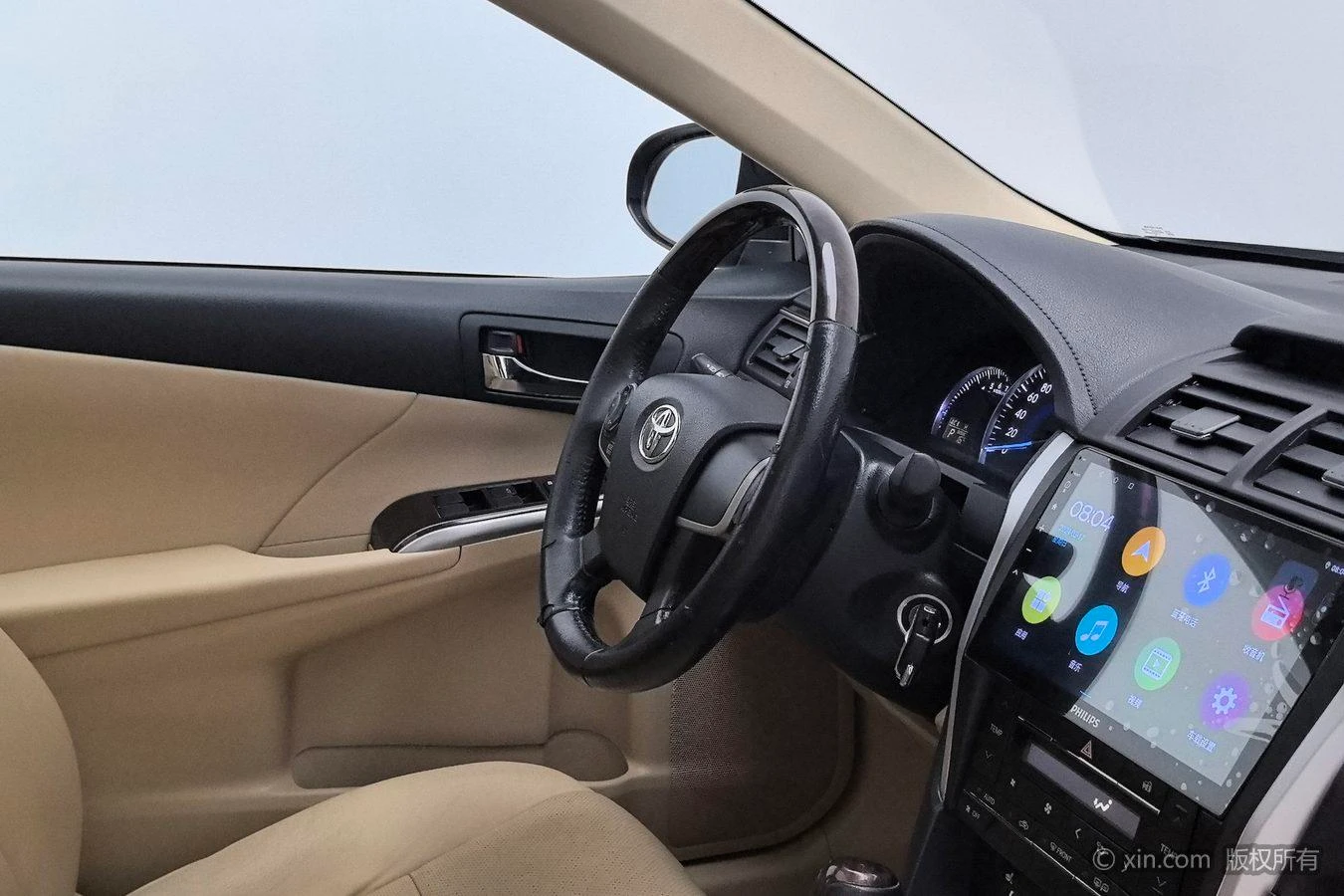 Toyota Camry, 2015 — фото 23