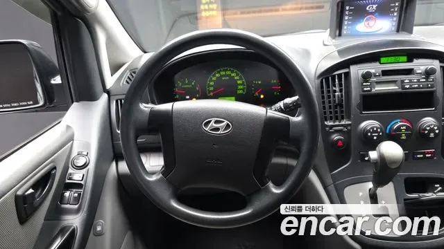 Hyundai Starex Grand Starex, 2010 — фото 13