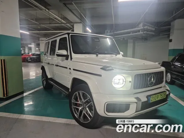 Mercedes-Benz G-Class W465