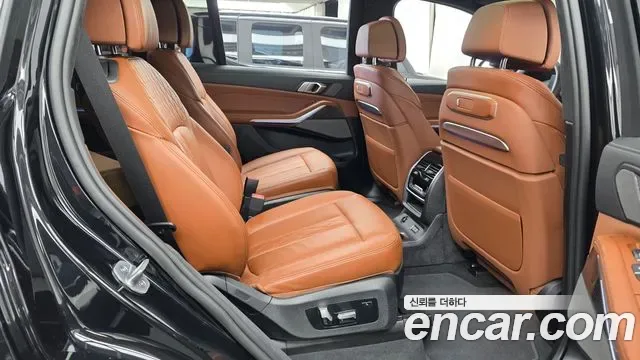 BMW X7 G07, 2026 — фото 11