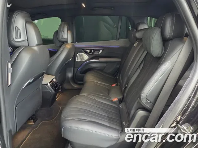 Mercedes-Benz Eqs SUV X296, 2026 — фото 12