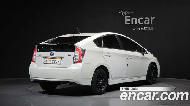 Toyota Prius, 2012 — фото 2