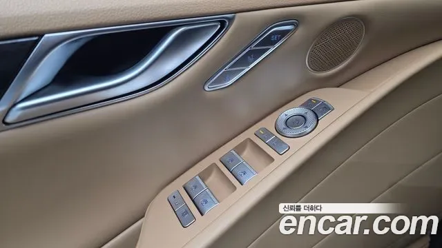 Genesis G80 RG3, 2025 — фото 27