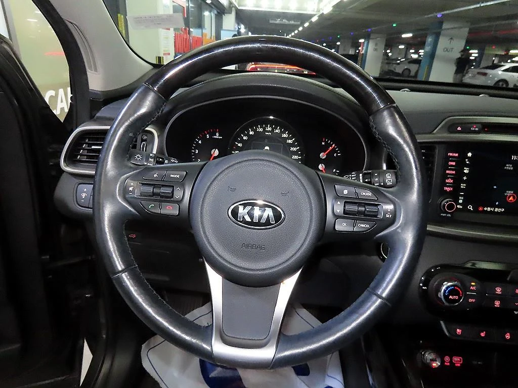 Kia Sorento, 2015 — фото 8
