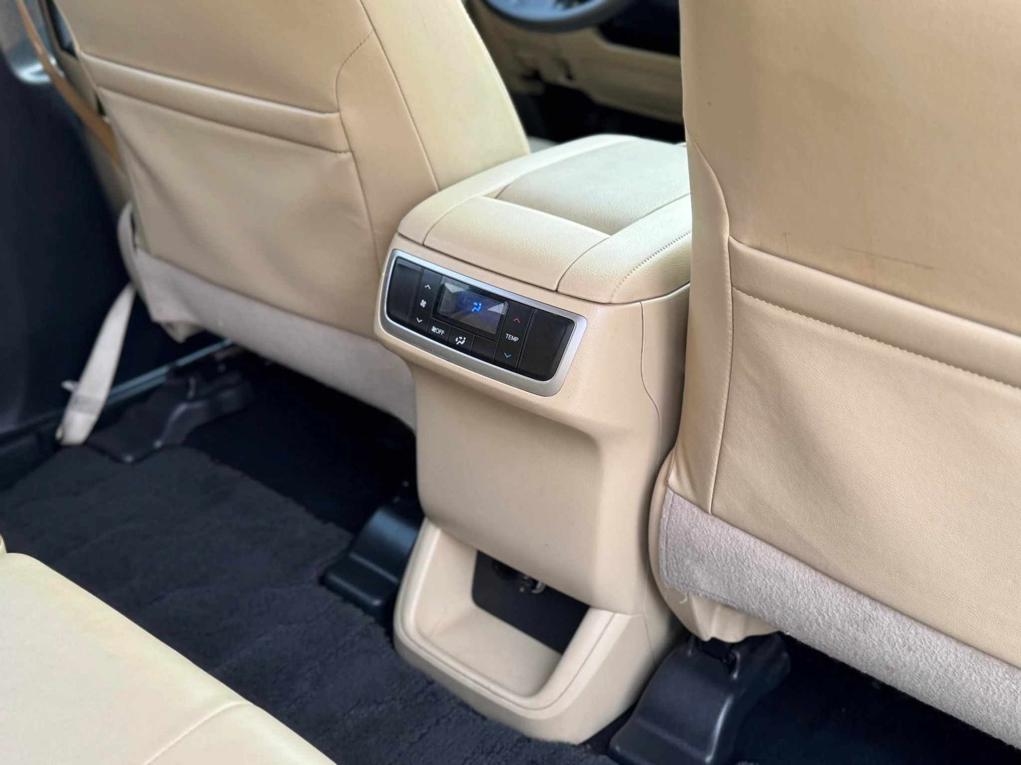 Toyota Highlander, 2015 — фото 14