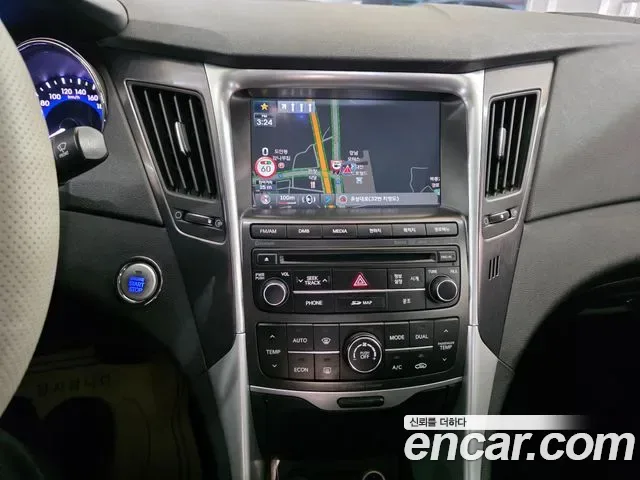 Hyundai Sonata Hybrid, 2014 — фото 15
