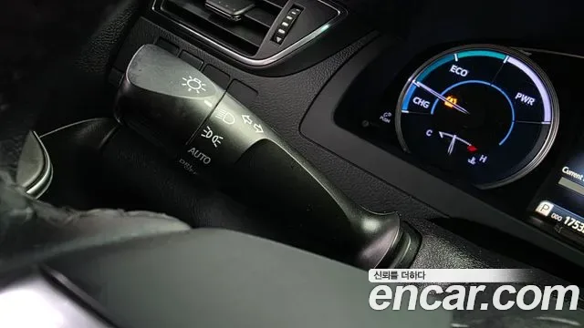 Toyota Camry, 2016 — фото 16