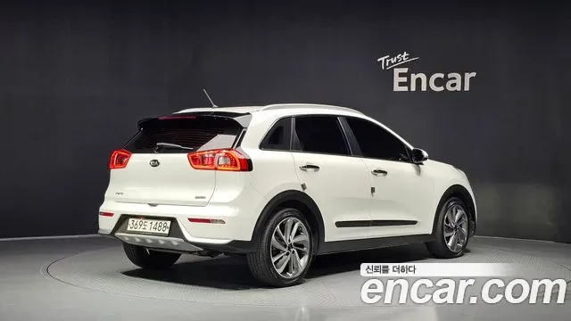 Kia Niro, 2016 — фото 2