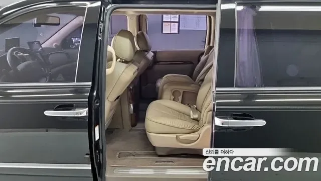 Kia Canival Carnival R, 2010 — фото 11