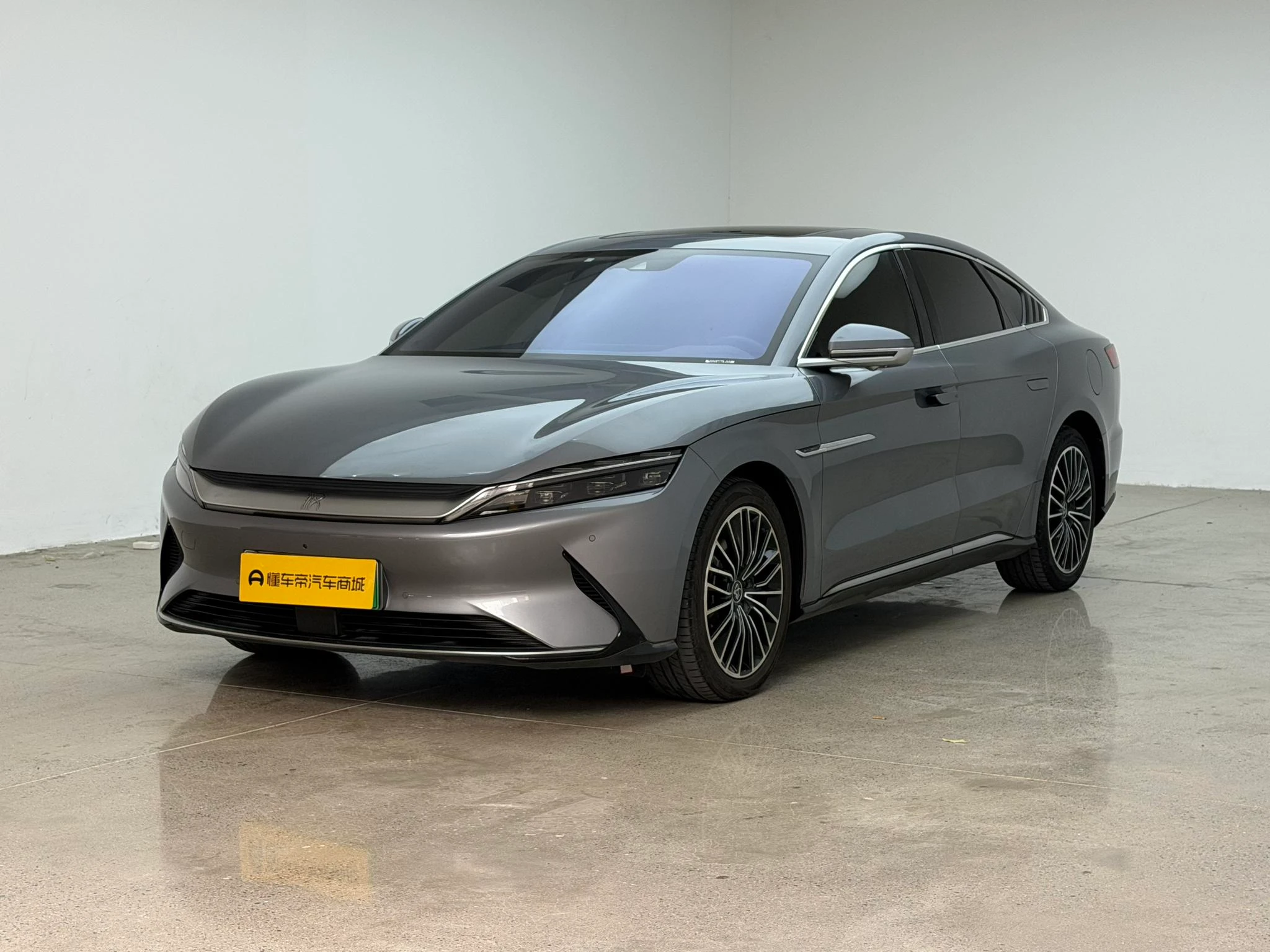 BYD Han EV