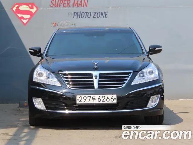 Hyundai Equus