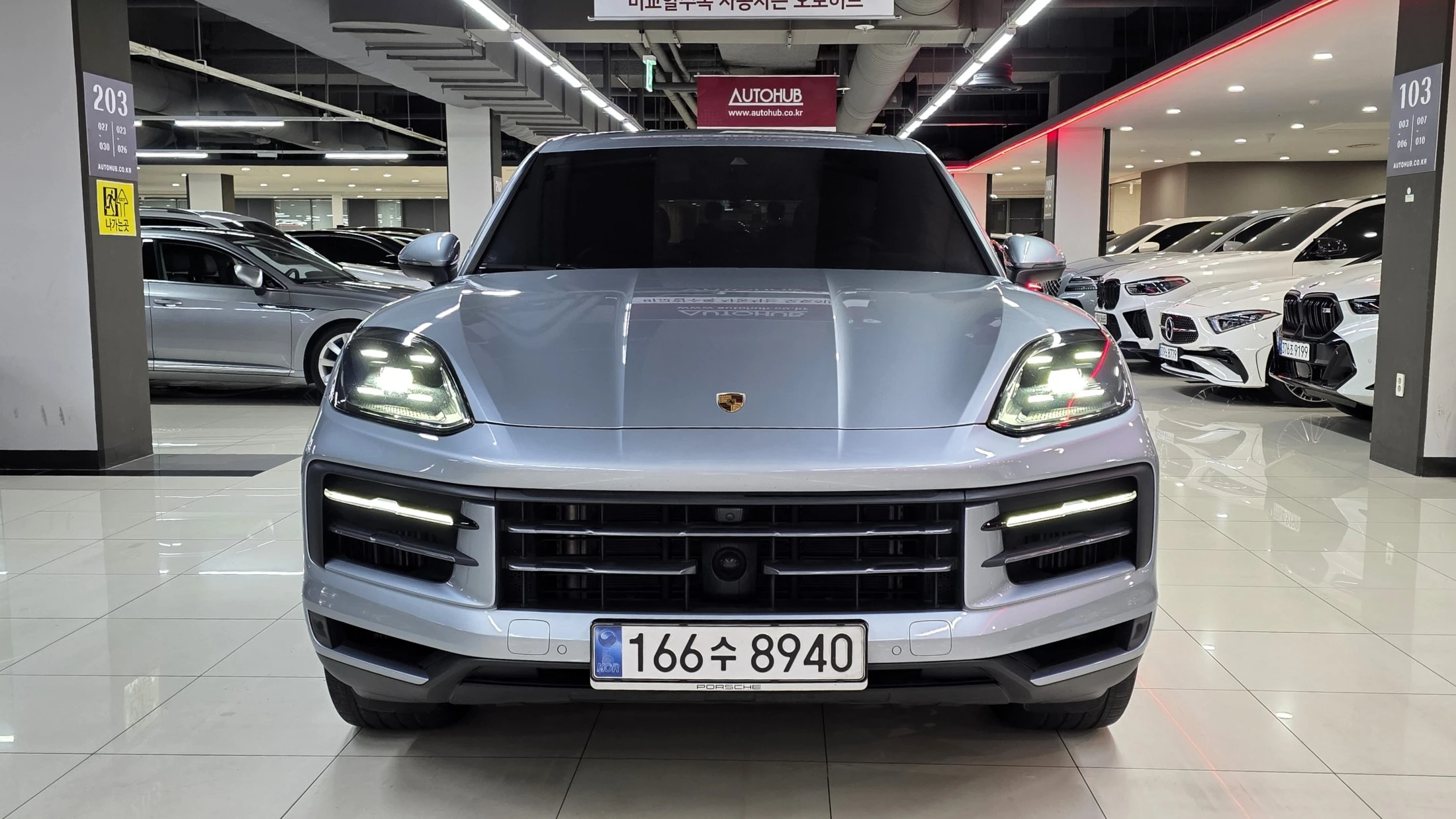 Porsche Cayenne PO536