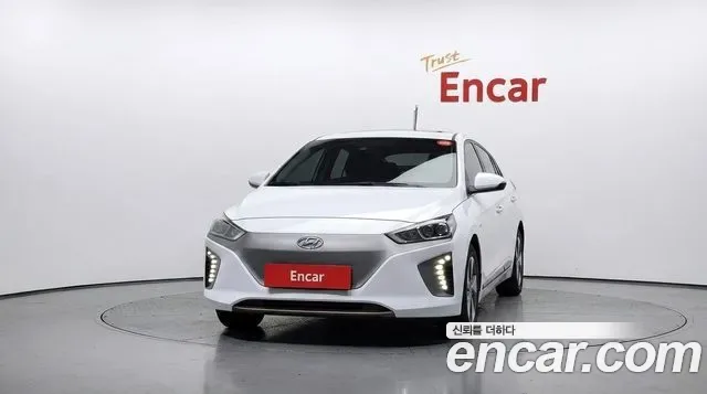 Hyundai Ionic Electric, 2016 — фото 2
