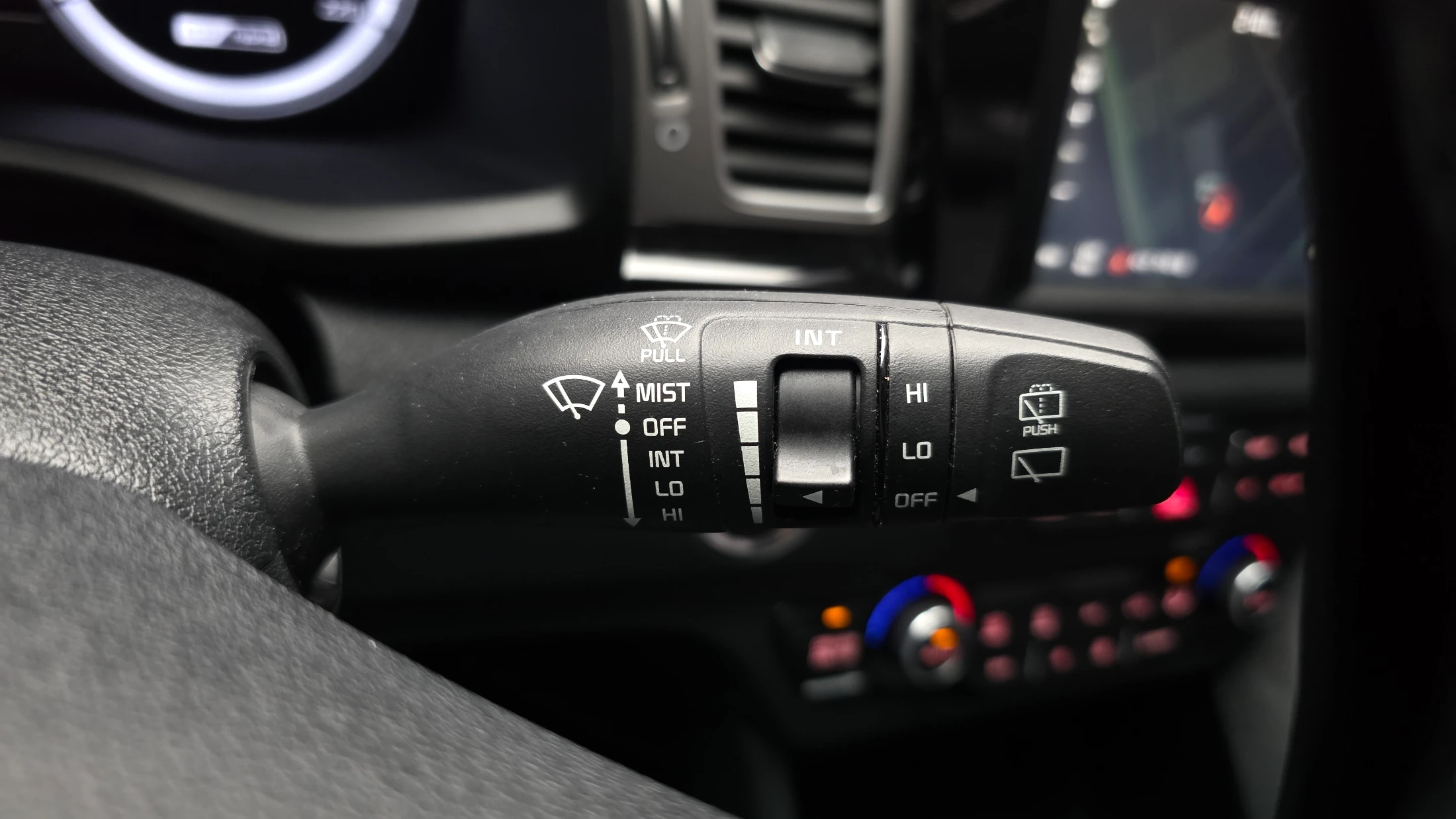 Kia Niro, 2017 — фото 30
