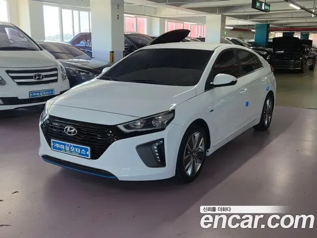 Hyundai Ioniq Ionic Hybrid