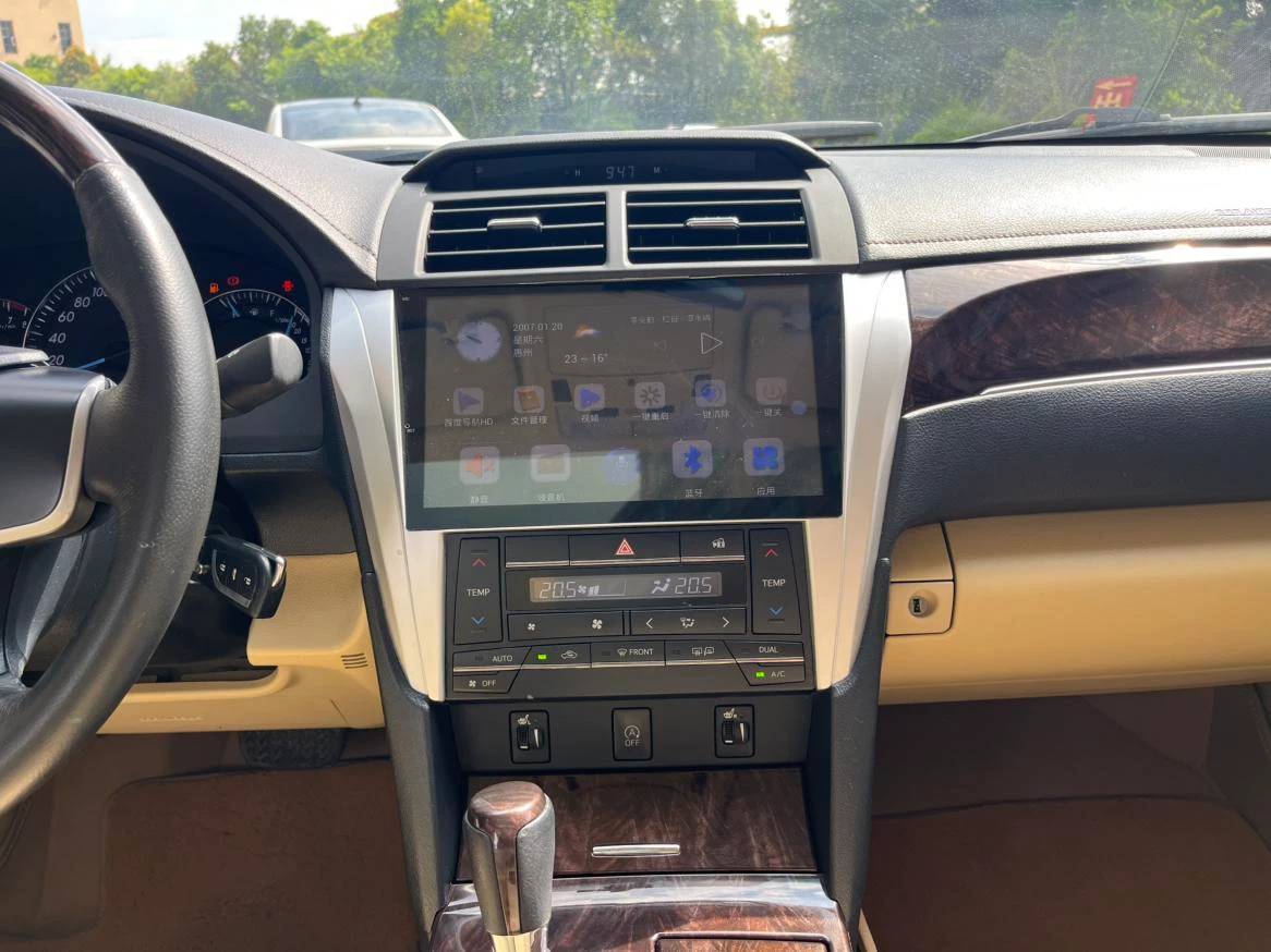 Toyota Camry, 2016 — фото 13