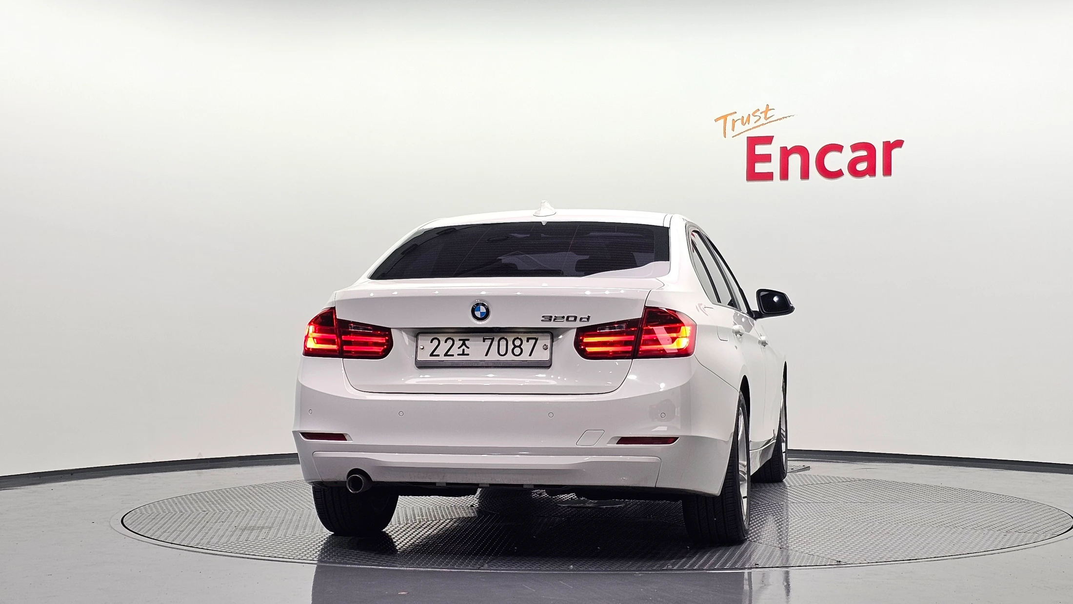 BMW 3-Series F30, 2012 — фото 3