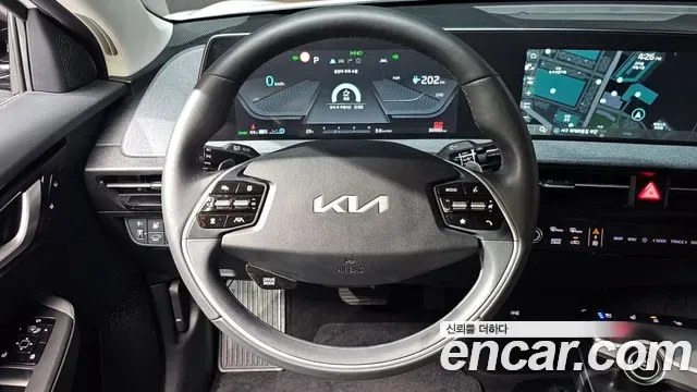 Kia Ev6, 2022 — фото 16