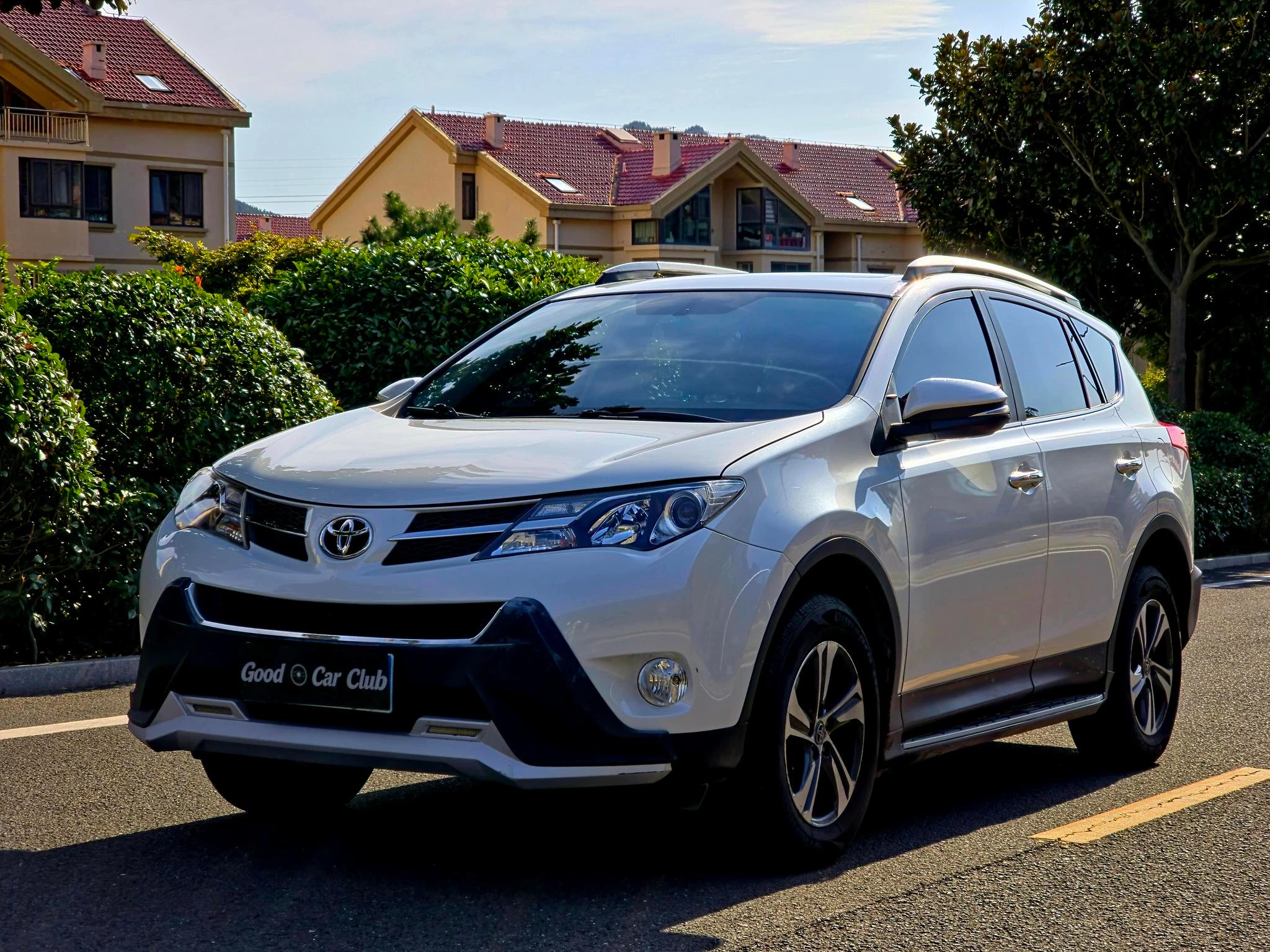 Toyota RAV4 Rongfang