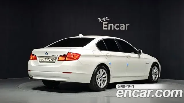 BMW 5-Series F10, 2012 — фото 2