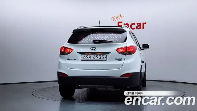 Hyundai Tucson ix, 2012 — фото 4