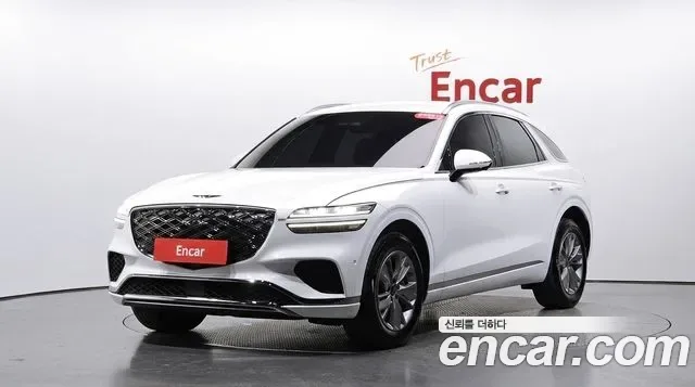 Genesis Gv70