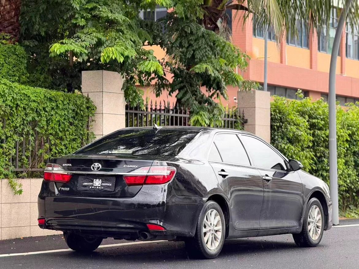 Toyota Camry, 2015 — фото 2