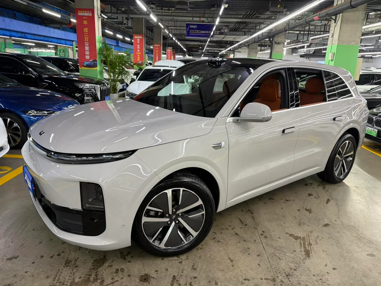 Li Auto Ideal L6
