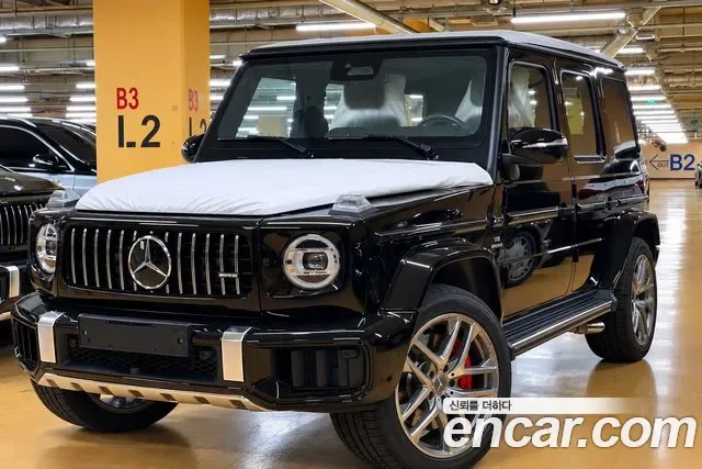 Mercedes-Benz G-Class W465