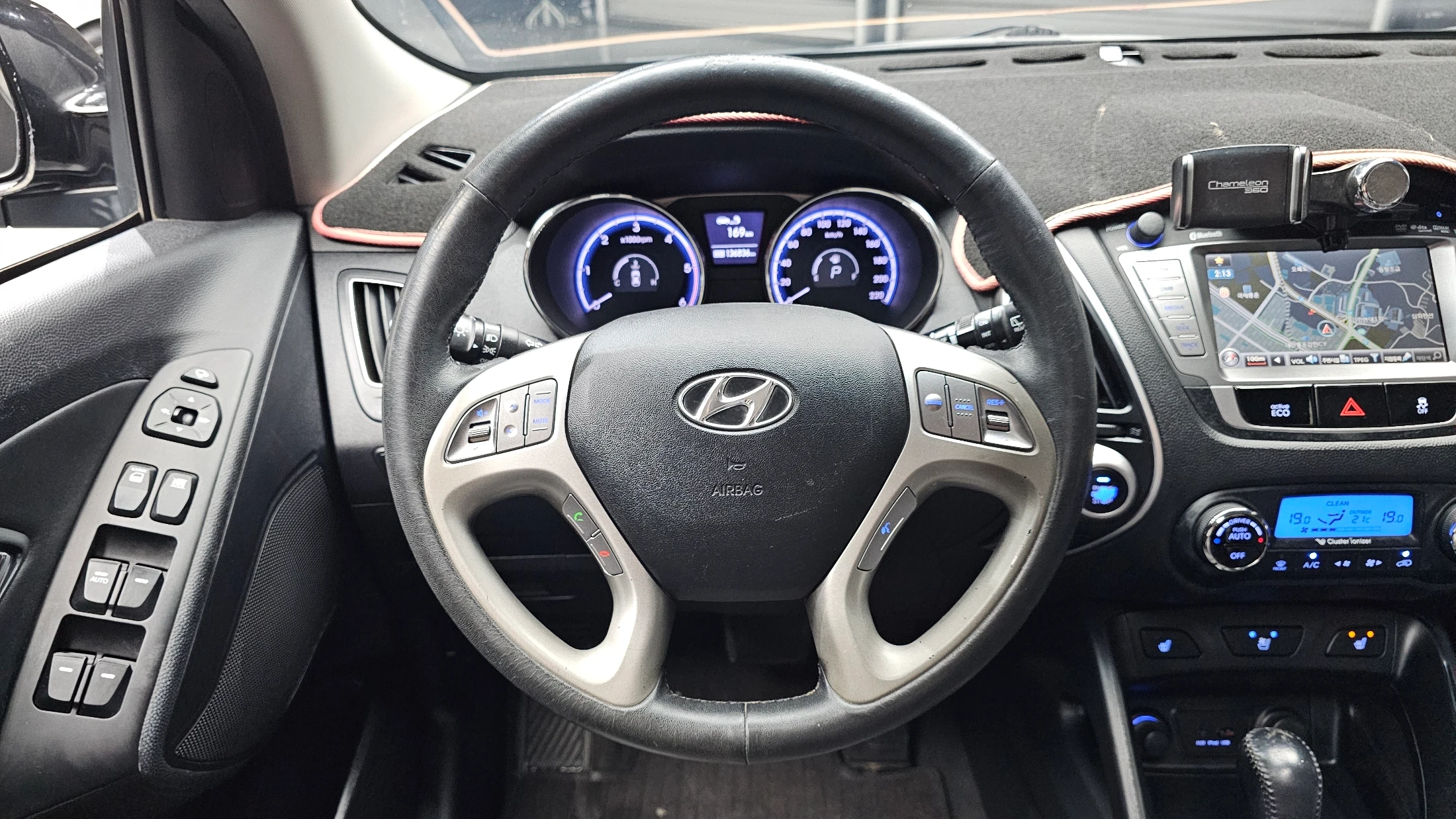 Hyundai Tucson ix, 2012 — фото 13