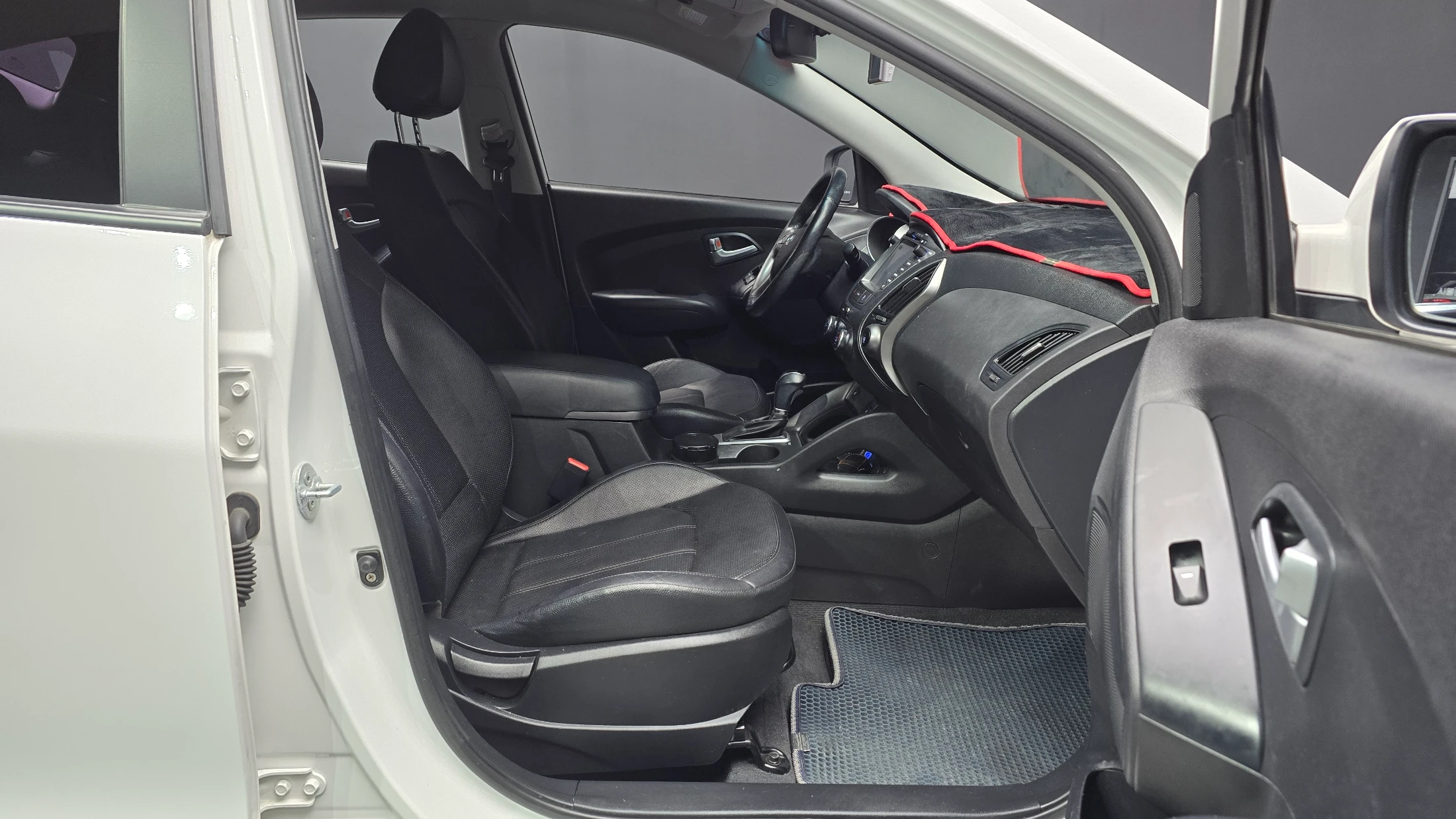 Hyundai Tucson ix, 2015 — фото 10