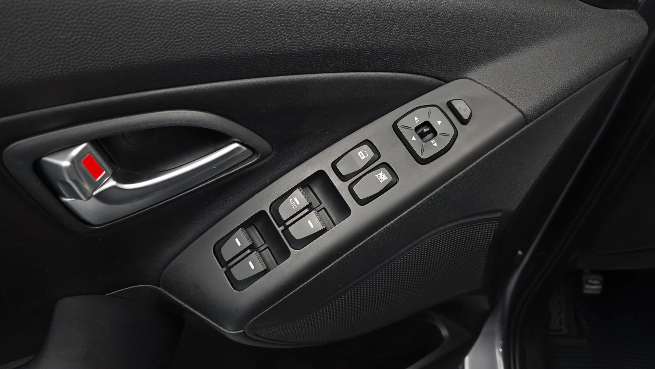 Hyundai Tucson ix, 2013 — фото 20