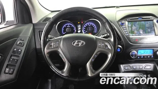 Hyundai Tucson ix, 2013 — фото 13