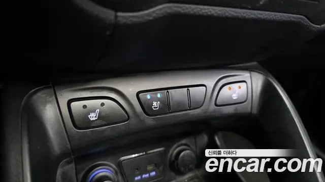 Hyundai Tucson ix, 2010 — фото 18