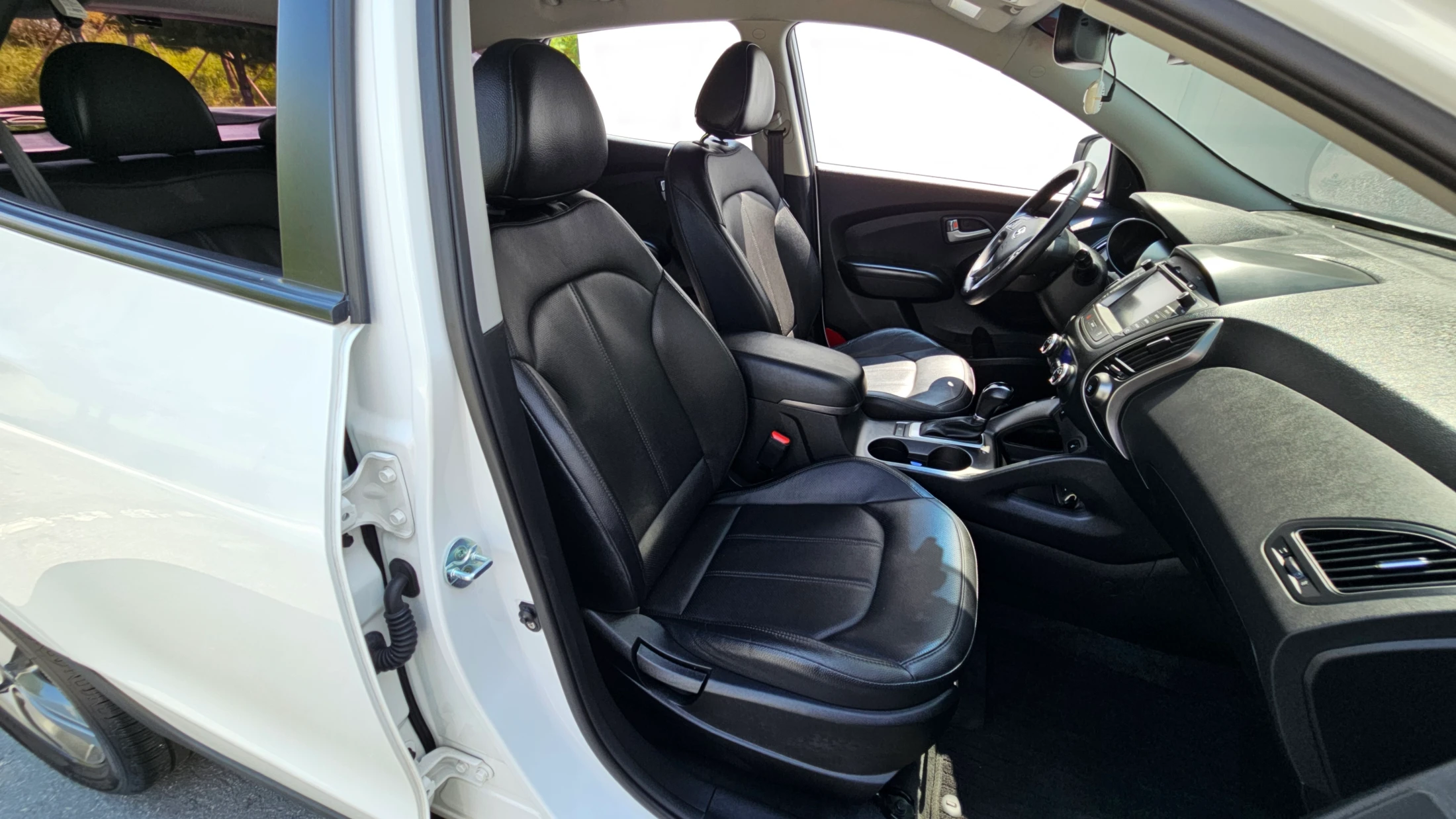 Hyundai Tucson ix, 2014 — фото 19