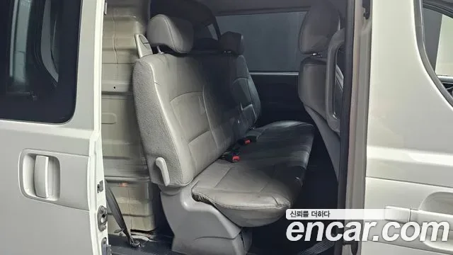 Hyundai Starex Grand Starex, 2012 — фото 11