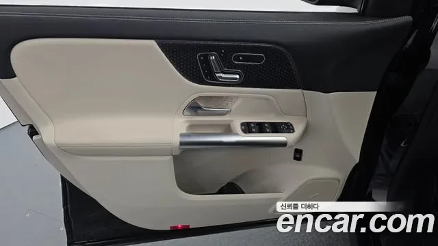Mercedes-Benz Eqa H243, 2025 — фото 24