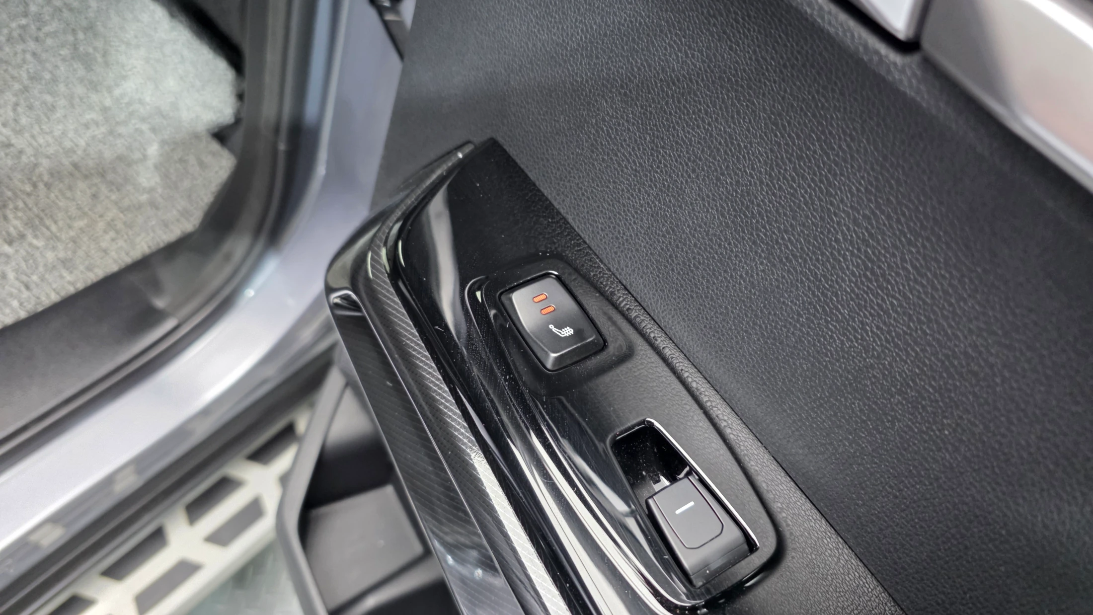 KG_Mobility_Ssangyong Actyon Activian, 2025 — фото 19