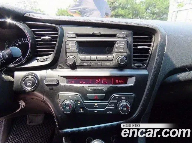 Kia K5 Hybrid, 2013 — фото 13