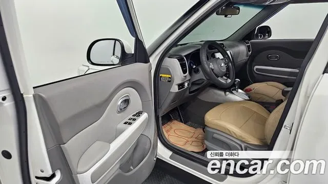Kia Soul EV, 2018 — фото 10