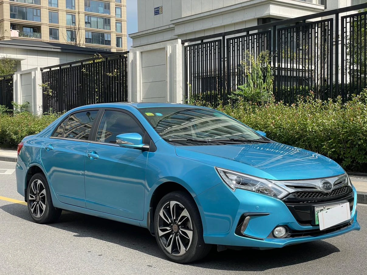 BYD Qin DM, 2015 — фото 2