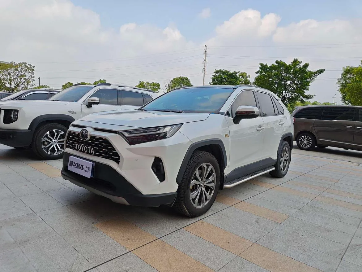 Toyota RAV4 Rongfang