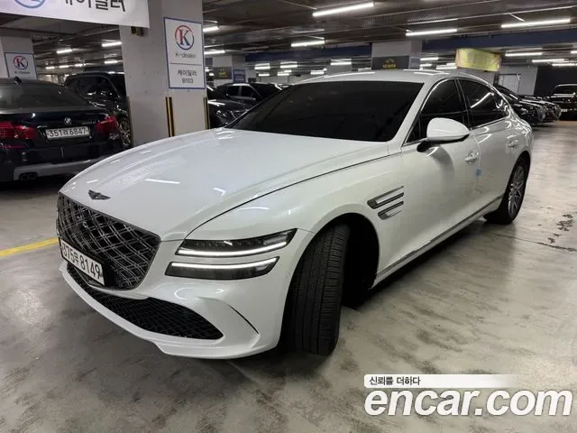 Genesis G80 RG3, 2025 — внешний вид автомобиля